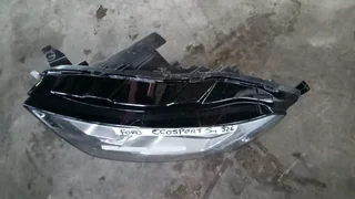 Ford Ecosport headlight