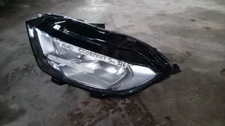 Ford Ecosport headlight