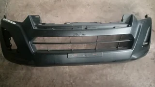 Isuzu front bumper