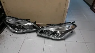 Suzuki Ciaz headlight left&amp;right