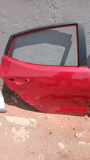 Hyundai i10 grand latest sedan door