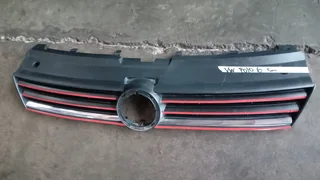 VW Polo 6 grill