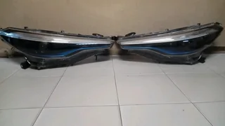 Toyota corolla cross headlight left&amp;right