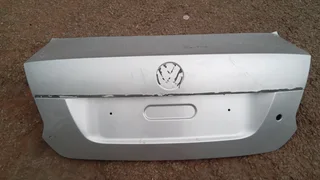 VW Polo 6 Sedan boot