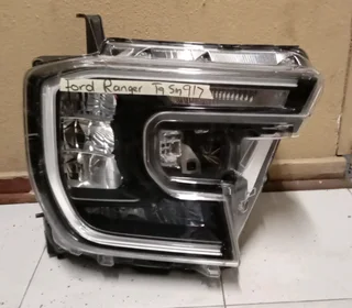 Ford Ranger T9 headlight