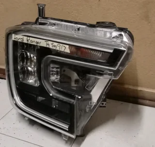 Ford Ranger T9 headlight