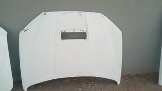 Mahindra Scorpion bonnet