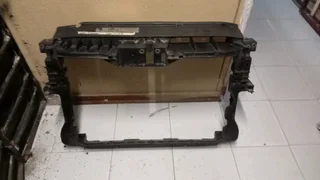 VW Tiguan cradle