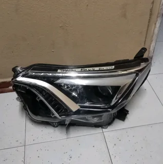 Toyota Rav4 headlight