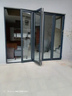 Special aluminium door repairs