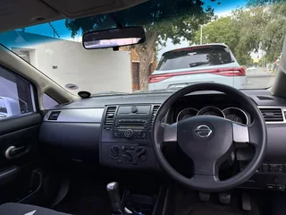 2011 Nissan Tiida Sedan