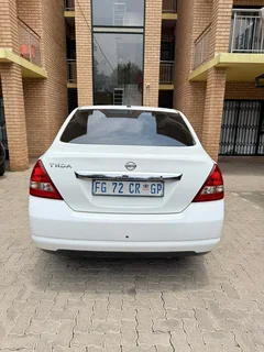 2011 Nissan Tiida Sedan