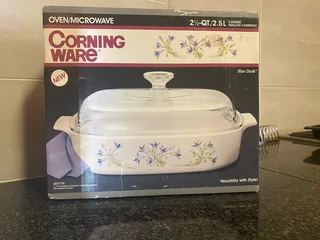 Corningware Dish with Lid