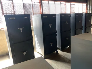 Double Door CAT4 Bank Treasury Safes - No Lock (Can be installed on Request) - Refurbished Safes