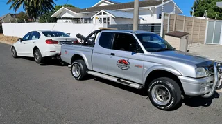 Towing &amp; Roadside Assistance Services