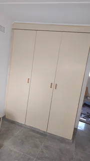 2 bedroom newly renovated outbuilding on groovend drive