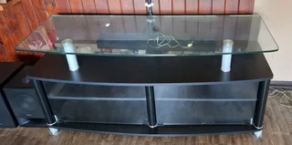 Stunning Wooden TV / Display Cabinet for sale R850 850