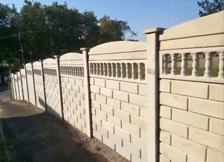 Precast concrete panels and fencing