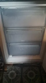 Fridge - Ad posted by Kayley Whiteboy