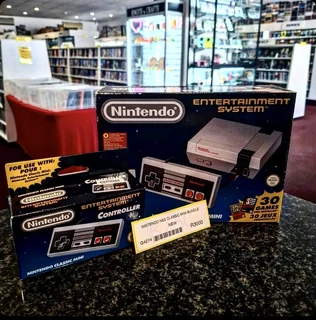 Nintendo NES Mini Classic Bundle