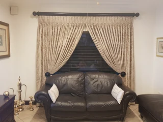 curtains - Ad posted by chantalg