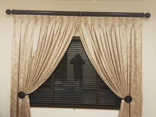 curtains - Ad posted by chantalg