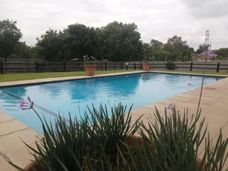 Modern 1 bed 1 bath Apartment for sale