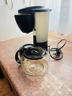 Essentials 10-cup coffee maker