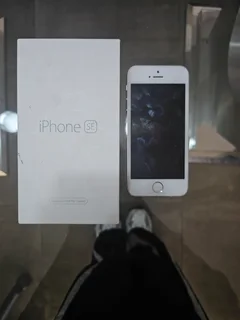 Iphone Se 1st Gen- Doesn't Work