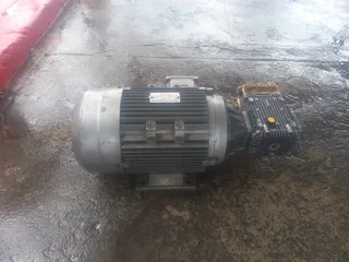 High pressure washer