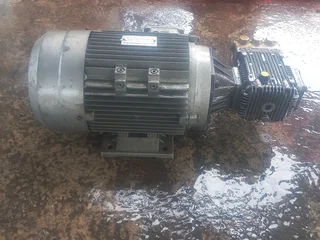 High pressure washer