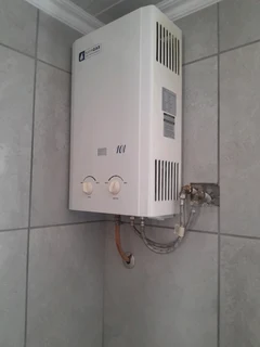 Looking for plumbing job