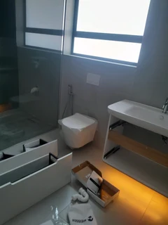 Looking for plumbing job