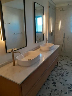 Looking for a plumbing job