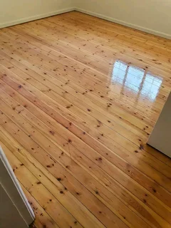 VARIETY OF QUALITY HANDWORKS ESPECIALLY FOR OREGON PINE PARQUET PLANKS RESTORATION SAND AND SEALING