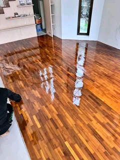 VARIETY OF QUALITY HANDWORKS ESPECIALLY FOR OREGON PINE PARQUET PLANKS RESTORATION SAND AND SEALING