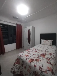 STUDENT OR YOUNG PROFESSIONAL ACCOMMODATION FROM R7 800pm PER PERSON.