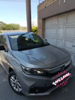 URGENT!NEGOTIABLE HONDA AMAZE 4 SALE