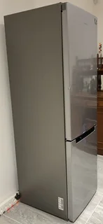 Samsung 329L Fridge / Freezer