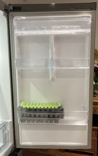 Samsung 329L Fridge / Freezer