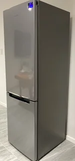 Samsung 329L Fridge / Freezer