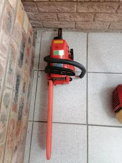 Chainsaw - Ad posted by Hans Muller