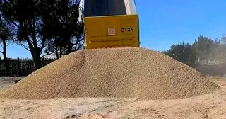 Good Quality Kikuyu, Buffalo,Lm Berea, Brown Stones, Topsoil, Compost And Wood Chips All Available