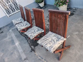 Wooden foldable Chairs