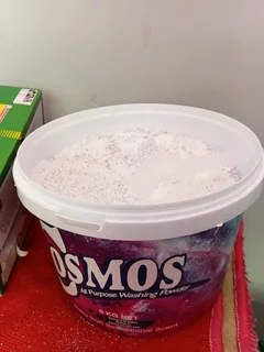 Ariel pods &amp; washing powder