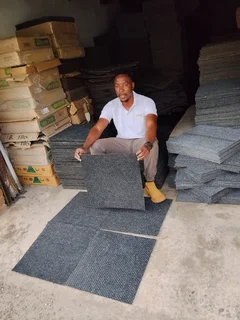 Carpet tiles for sell in excellent condition
