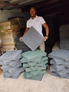 Carpet tiles for sell in excellent condition