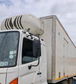 8 Ton Reefer Body / Cold Room For Sale With Motor