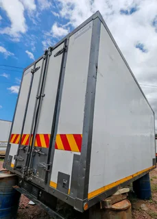 4/ 5 TON BOX  LOADBIN FOR SALE