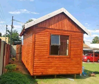 Wendy houses and log homes for sale